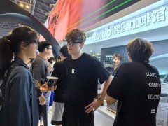 人工智能正在赋能出产糊口的同时